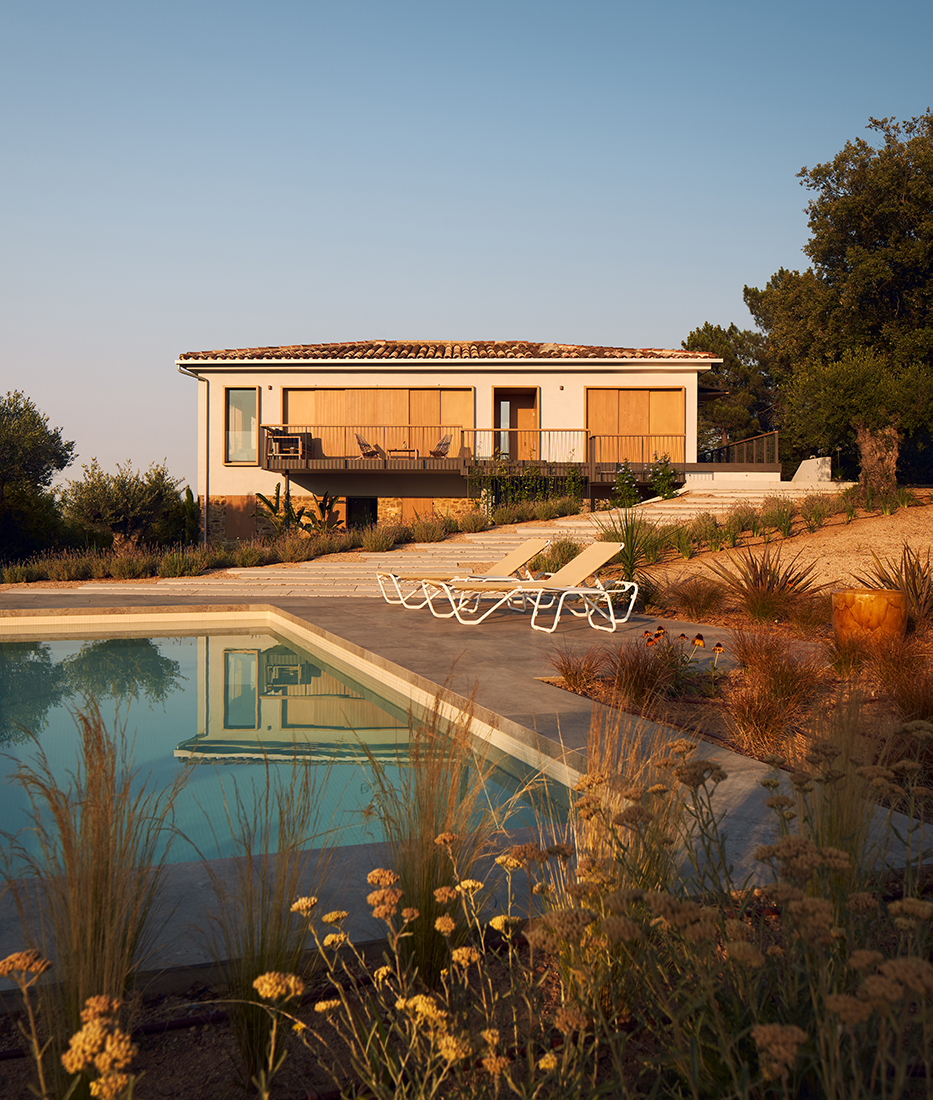 wood-sliding-shutters-stone-facade-zest-architecture